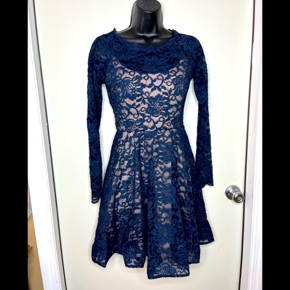 My Michelle Long Sleeve Lace Sparkly Navy Blue Formal Homecoming Sz 3 - Picture 1 of 13